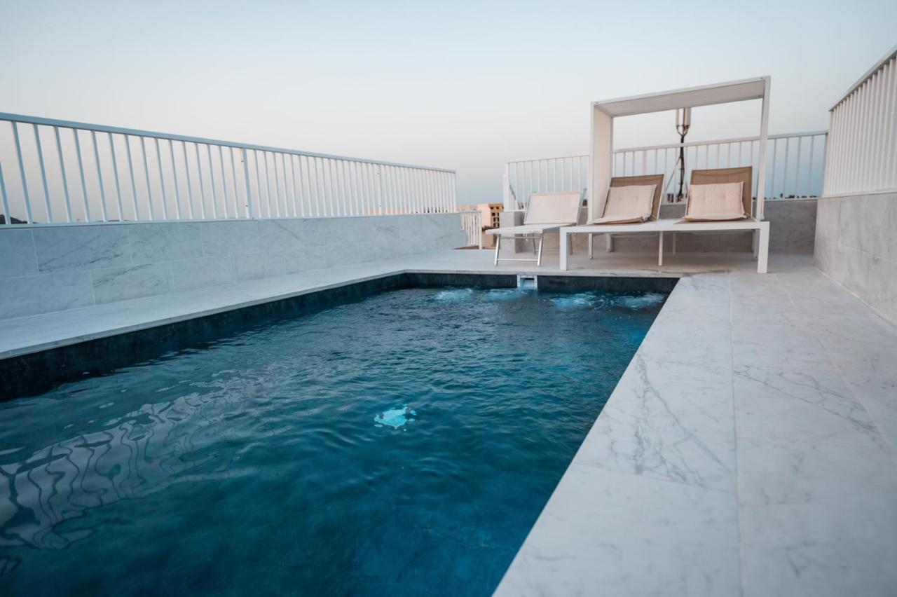 Anici Crt Penthouse 4 - With Private Rooftop Pool Вікторія Екстер'єр фото