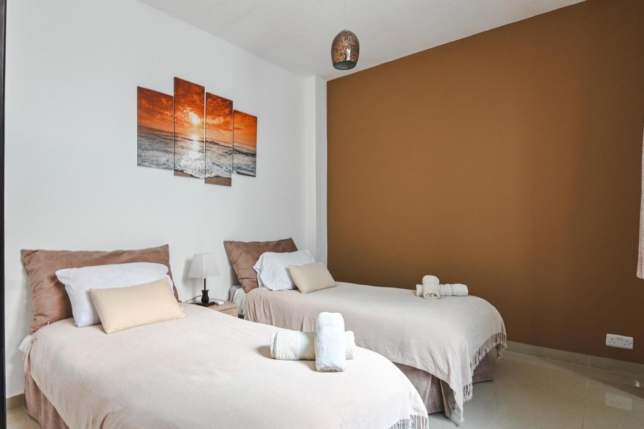Anici Crt Penthouse 4 - With Private Rooftop Pool Вікторія Екстер'єр фото